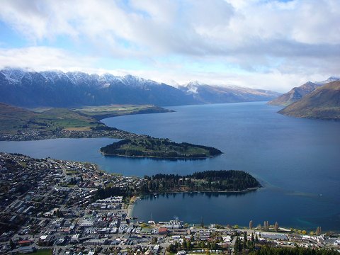 �{�u�Y�q���W�]��