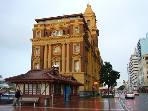 �J�オ��̃t�F���[�r���f�B���O